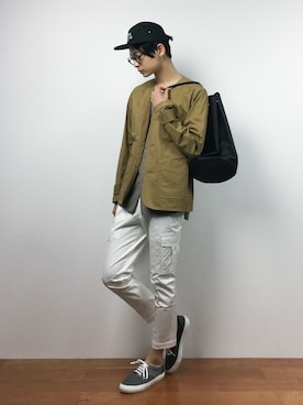 「BEAMS（ビームス）のアイテム（ノーカラージャケット）」を使った、Yさん（メンズ・184cm）の春コーディネート