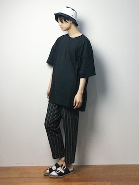 「unrelaxing（アンリラクシング）のアイテム（トップス）」を使った、Yさん（メンズ・184cm）の夏コーディネート