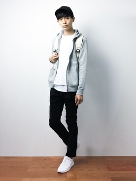 「improves（インプローブス）のアイテム（パーカー）」を使った、Yさん（メンズ・184cm）の秋コーディネート