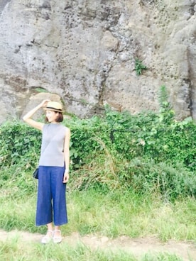 「GINGER ALE（ジンジャーエール）のアイテム（パンツ）」を使った、安田美沙子さん（レディース・162cm）の夏コーディネート