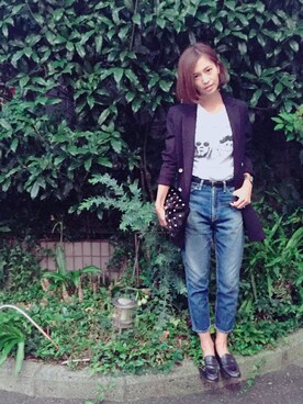 「TSURU（ツル）のアイテム（バッグ）」を使った、安田美沙子さん（レディース・162cm）の秋コーディネート