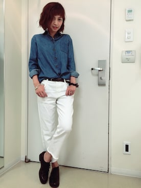 「FLORENT（フローレント）のアイテム（シャツ/ブラウス）」を使った、安田美沙子さん（レディース・162cm）の春コーディネート