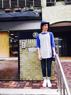 「Champion（チャンピオン）のアイテム（Tシャツ/カットソー、グレー系）」を使った、秋刀さん（メンズ・167cm）の夏コーディネート