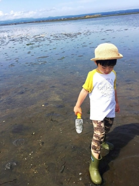 「Roots Canadaのアイテム（トップス）」を使った、you＊hiさん（キッズ・100cm）の夏コーディネート