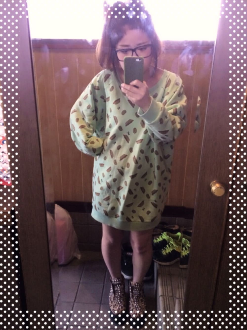 「WCのアイテム（ワンピース、グリーン系）」を使った、まいちきさん（レディース・150cm）の冬コーディネートの1枚目の写真
