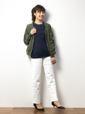 「RAY CASSIN（レイカズン）のアイテム（MA-1）」を使った、内山陽菜さん（レディース・149cm）の春コーディネート