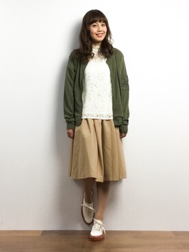 「SEVENDAYS=SUNDAY（セブンデイズサンデイ）のアイテム（MA-1）」を使った、内山陽菜さん（レディース・149cm）の春コーディネート