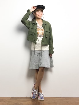 「スウェットスカート」｜「アイテム（ブルゾン）」を使った、内山陽菜さん（レディース・149cm）の春コーディネート