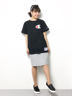 「PLAIN CLOTHING（プレーンクロージング）のアイテム（スカート）」を使った、内山陽菜さん（レディース・149cm）の春コーディネート