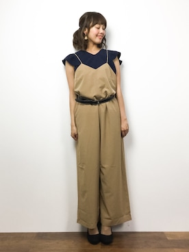 「アイテム（つなぎ/オールインワン、ベージュ系）」を使った、内山陽菜さん（レディース・149cm）の夏コーディネート