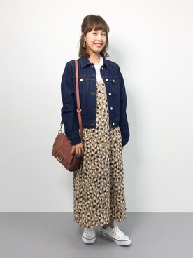 「one after another NICE CLAUP（ワンアフターアナザーナイスクラップ）のアイテム（デニムジャケット）」を使った、内山陽菜さん（レディース・149cm）の秋コーディネート