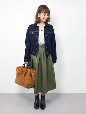 「Stephanie（ステファニエ）のアイテム」を使った、内山陽菜さん（レディース・149cm）の秋コーディネート