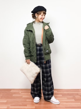 「ファークラッチ」｜「アイテム（ブルゾン）」を使った、内山陽菜さん（レディース・149cm）の冬コーディネート