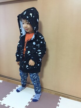 「アイテム（ブルゾン、ブラック系）」を使った、SHUHEIさん（キッズ・100cm）の秋コーディネート