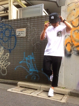 「アイテム（チノパンツ）」を使った、ちゅうさん（メンズ・166cm）の春コーディネート