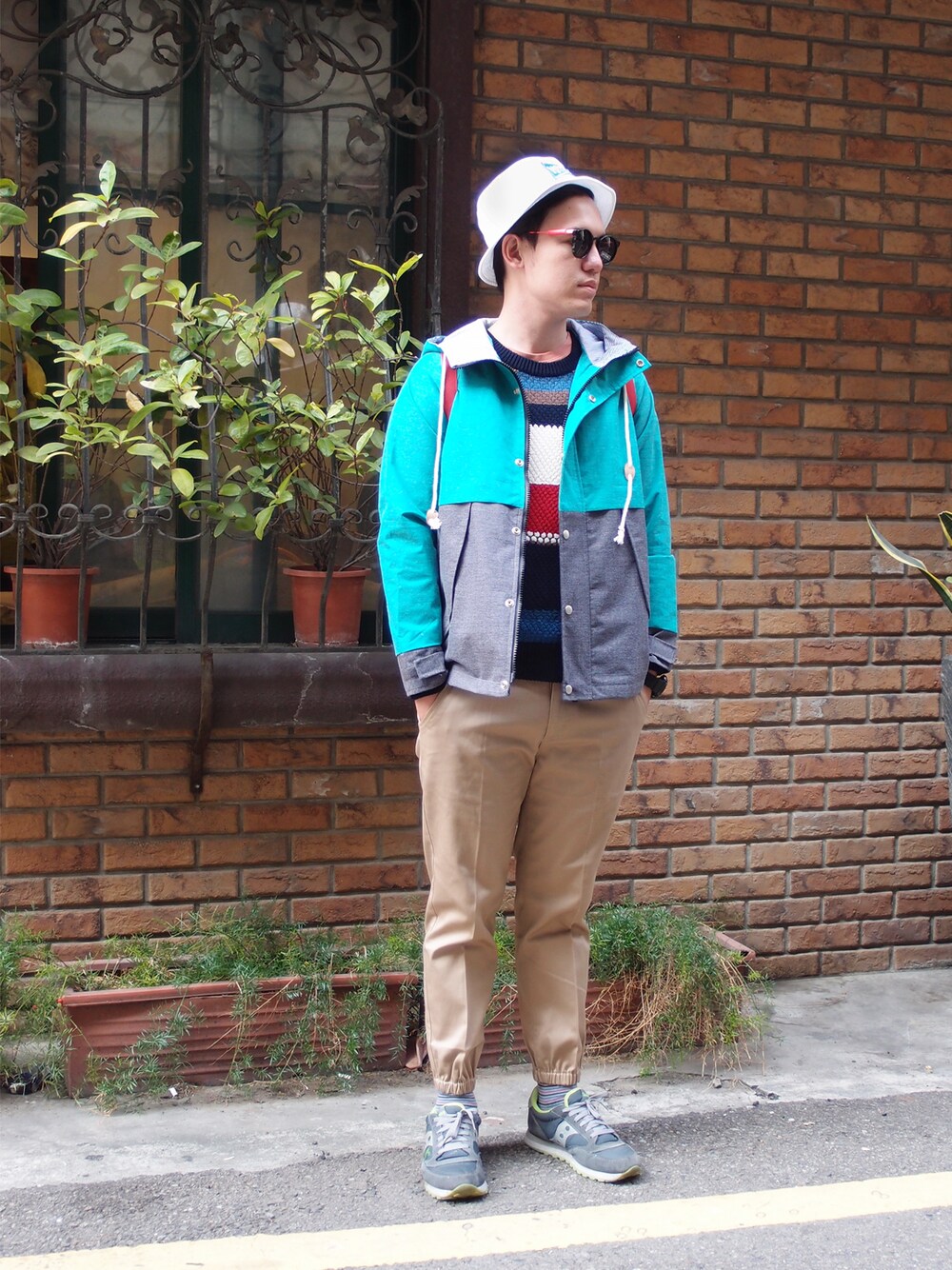 「grn、plain-me」｜「plain-meの拼接防潑水山系Parka（その他、その他）」を使った、plain-me新竹さん（メンズ・170cm）の冬コーディネートの1枚目の写真