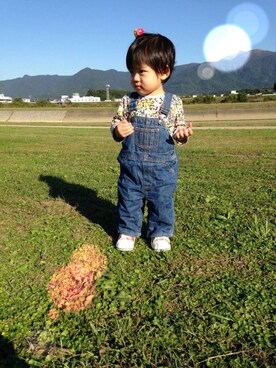 「おさんぽスタイル」｜「アイテム（オールインワン・サロペット）」を使った、yunopiさん（キッズ・80cm）の冬コーディネート