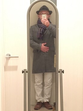 「HVC（エイチブイシー）のアイテム（チェスターコート）」を使った、Tom さん（メンズ・162cm）の秋コーディネート