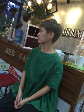 「PURのアイテム」を使った、優悠酱さん（レディース・159cm）の秋コーディネート