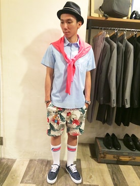 「アイテム（シューケア用品、ブルー系）」を使った、caperさん（メンズ・165cm）の夏コーディネート