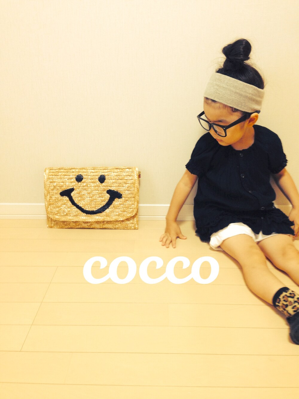 cocco♡さんの「黒ぶちメガネ（300円Shop）」を使ったコーディネート