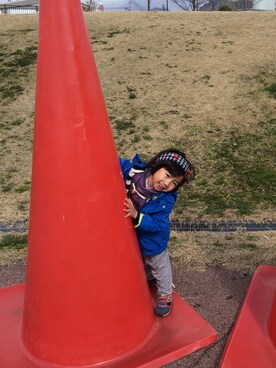 「アイテム（マウンテンパーカー、ブルー系）」を使った、nanananaさん（キッズ・100cm）の春コーディネート