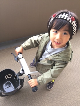「ストライダー」｜「アイテム（ジャケット/アウター）」を使った、nanananaさん（キッズ・100cm）の春コーディネート