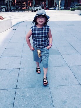 「AAA（トリプルエー）のアイテム（トップス）」を使った、薇依妈さん（キッズ・130cm）の冬コーディネート