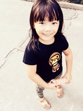 「AAA（トリプルエー）のアイテム（トップス）」を使った、薇依妈さん（キッズ・130cm）の冬コーディネート