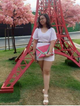 「ZALORA（-）のアイテム（オールインワン・サロペット）」を使った、Sarah Lieさん（レディース・160cm）の春コーディネート
