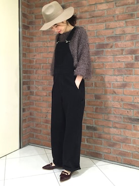 「hat」｜「アイテム（サロペット/オーバーオール）」を使った、izumi satoさん（レディース・164cm）の秋コーディネート