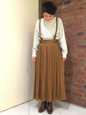 「スエット」｜「アイテム（ハンチング/ベレー帽）」を使った、izumi satoさん（レディース・164cm）の秋コーディネート