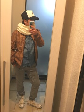 「アイテム（ストール/ショール、ホワイト系）」を使った、monさん（メンズ・165cm）の冬コーディネート
