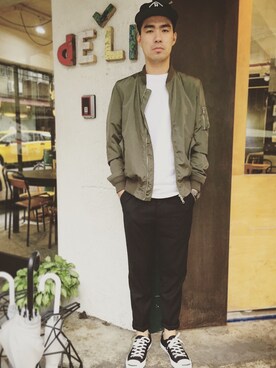 「アイテム（その他アウター）」を使った、比利さん（メンズ・180cm・20代）の秋コーディネート