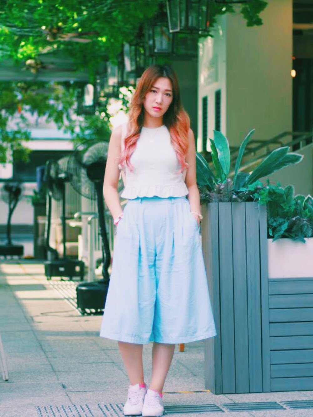 「pastel、Japan、girly、ootd、hkgirl、LOWRYS FARM、H&M」｜「H&Mのアイテム（タンクトップ、ピンク系）」を使った、Katrina Cmさん（レディース・170cm）の夏コーディネートの1枚目の写真