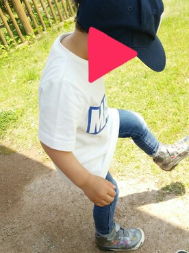 「PUMA（プーマ）のアイテム（Sneakers、グレー系）」を使った、Sooooさん（キッズ・100cm）の夏コーディネート