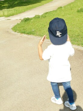 「abcd（ナシ）のアイテム（Denim pants、ブルー系）」を使った、Sooooさん（キッズ・100cm）の夏コーディネート