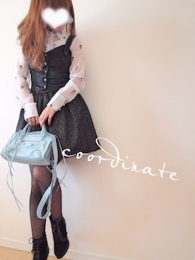 「Alexander McQueen（アレキサンダーマックイーン）のアイテム（その他トップス）」を使った、natsuさん（レディース・160cm）の秋コーディネート