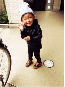 「アイテム（ライダースジャケット）」を使った、Ranto_kurikimiさん（キッズ・90cm）の冬コーディネート