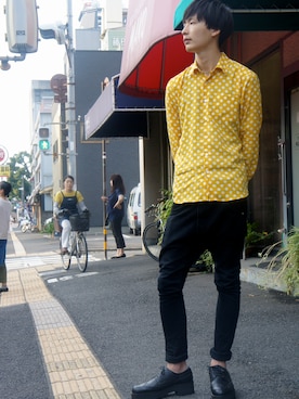 「soe（ソーイ）のアイテム（シャツ/ブラウス）」を使った、correspondanceさん（メンズ・180cm）の夏コーディネート