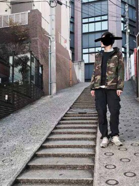 「daily look」｜「アイテム（マウンテンパーカー）」を使った、hongkong1017さん（メンズ・176cm）の冬コーディネート