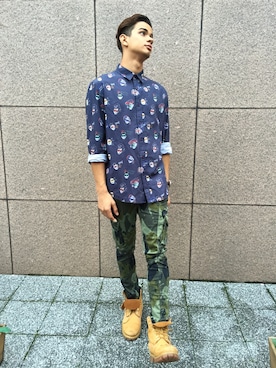 「Desigual（デシグアル）のアイテム（パンツ）」を使った、farisさん（メンズ・173cm）の秋コーディネート