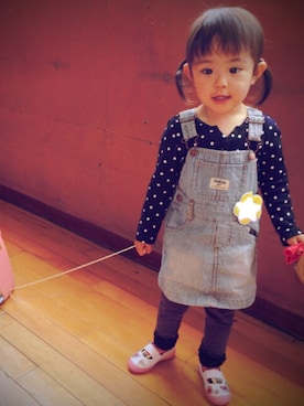 「OSHKOSH（オシュコシュ）のアイテム（Tシャツ/カットソー）」を使った、＊MiO＊さん（キッズ・80cm）の春コーディネート