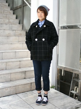 「FRED PERRY（フレッドペリー）のアイテム（ピーコート）」を使った、佳織さん（レディース・164cm）の秋コーディネート