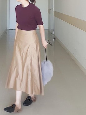 「COOMB（クーム）のアイテム（バッグ）」を使った、川上桃子さん（レディース・158cm）の秋コーディネート