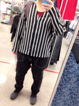 「GU（ジーユー）のアイテム（シャツ/ブラウス、ブラック系）」を使った、IKuMiさん（レディース・150cm）の春コーディネート