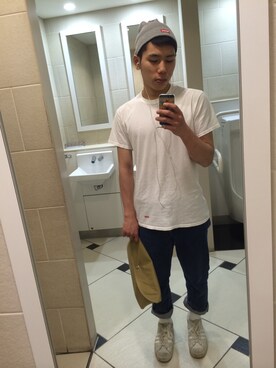 「Supreme （シュプリーム）のT-shirt（Tシャツ/カットソー、ホワイト系）」を使った、いぐちゆうさくさん（メンズ・168cm）の夏コーディネート