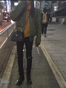 山本奈衣瑠さんのコーディネート