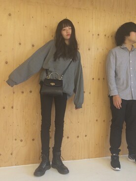 山本奈衣瑠さんのコーディネート