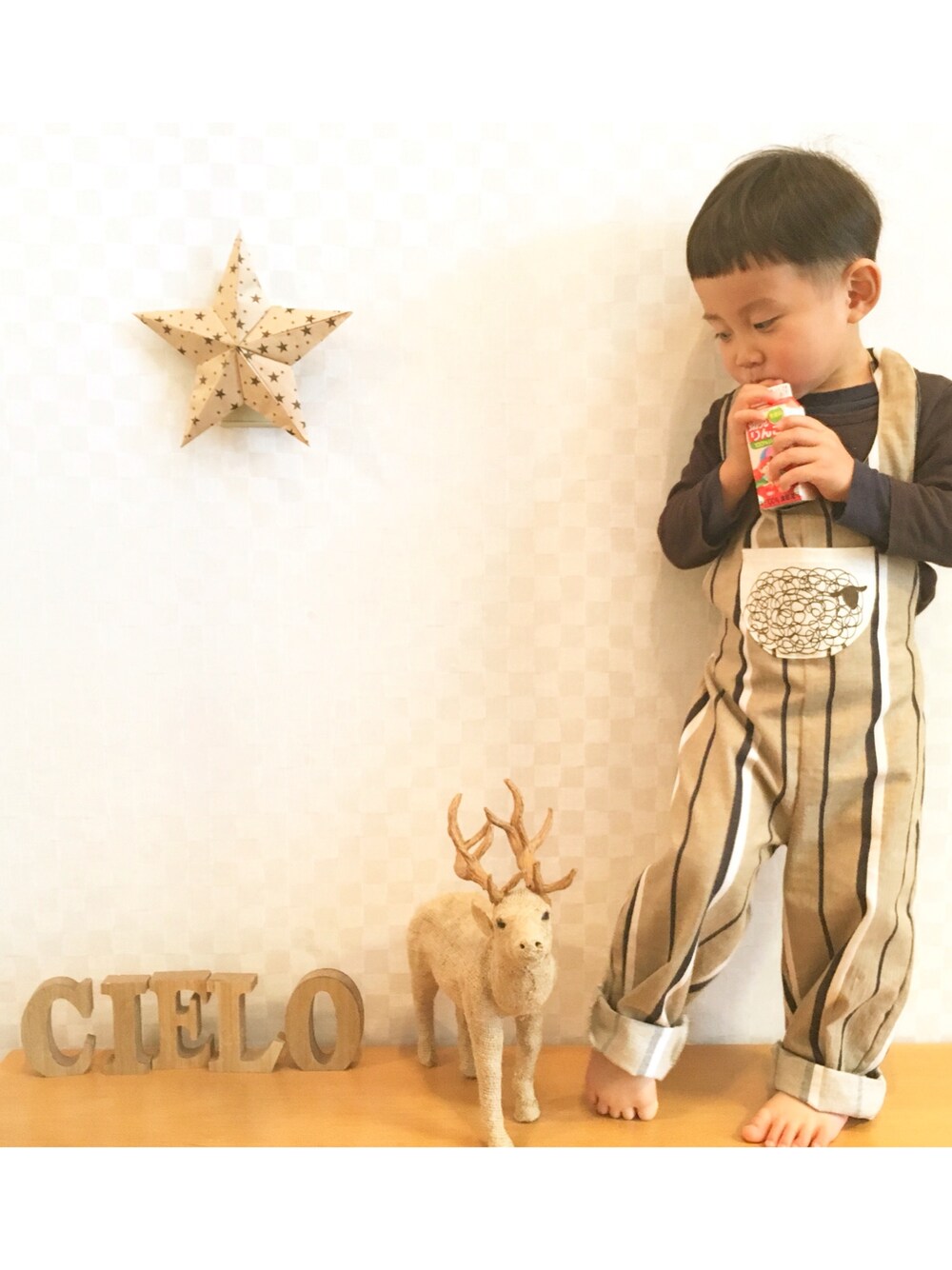 「オーバーオール、ボーダー、サロペット、子供服、こどもコーデ、kidsfashion、minne、ひつじ、手作り、ハンドメイド」｜「cieloのアイテム（サロペット/オーバーオール、ブラウン系）」を使った、☁︎ cielo子供服 ☁︎さん（キッズ・90cm）の秋コーディネートの1枚目の写真
